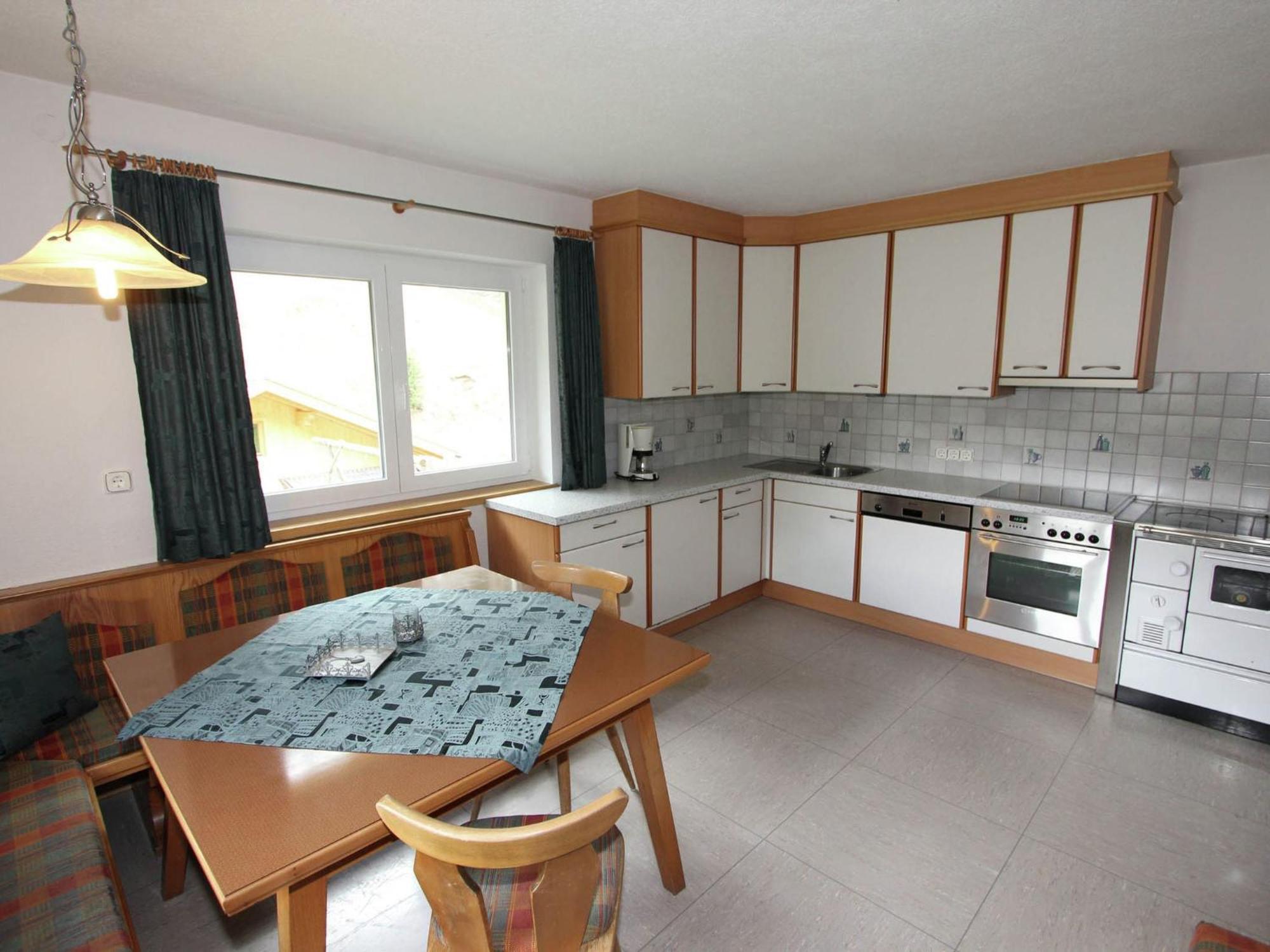 Home With A Wooden Decor And Full Of Atmosphere Außervillgraten Екстериор снимка